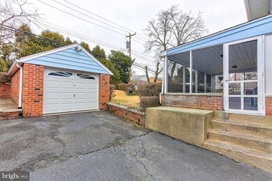 106 Greenbriar Ln, Havertown, PA 19083 - photo 3