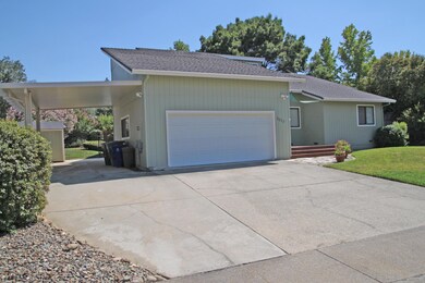 3077 Monte Bello Dr, Redding, CA 96001 - photo 2