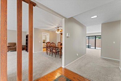 8051 Timbertree Way unit 4, West Chester, OH 45069 - photo 4