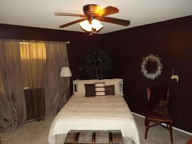 11130 W Desert Butte Dr, Sun City, AZ 85351 - photo 4