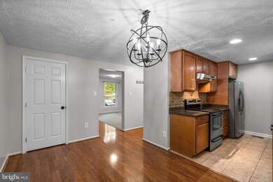 7348 Carved Stone, Columbia, MD 21045 - photo 6