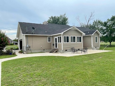 109 Alan Ct, Macon, GA 31216 - photo 2