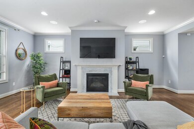 401 E Kossuth Street