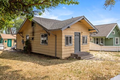 1545 Lakeview Ave, Klamath Falls, OR 97601 - photo 2