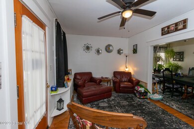 91 Pinewood Ave, Albany, NY 12208 - photo 3