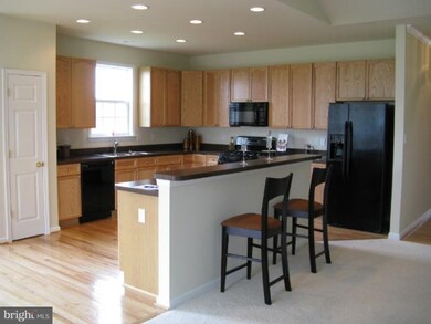 3063 Sundown Dr, Chambersburg, PA 17202 - photo 3