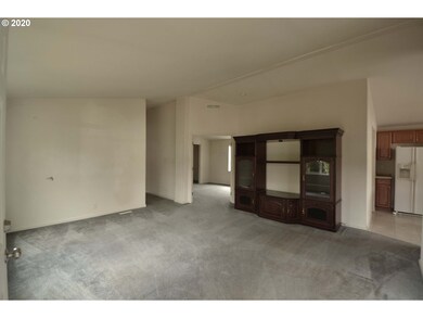 221 NW Blair St unit 24, Sheridan, OR 97378 - photo 3