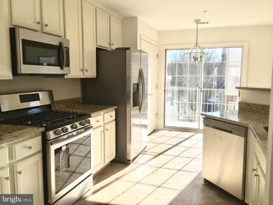 11862 Breton Ct, Reston, VA 20191 - photo 6