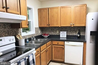 804 Moorefield Dr, Ruther Glen, VA 22546 - photo 6