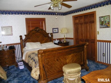 103 Williams Dr, Harrisburg, IL 62946 - photo 5