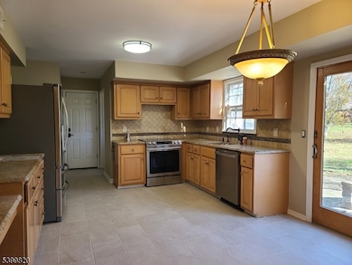 332 Rolling Knolls Way, Bridgewater, NJ 08807 - photo 2