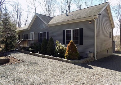 1036 Cedar Dr, Lake Ariel, PA 18436 - photo 6