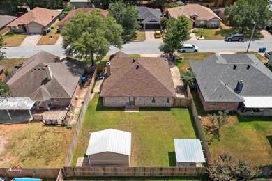 1613 Emily Ln, Kilgore, TX 75662 - photo 3