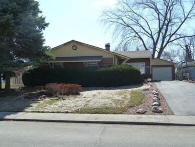 unlisted-address, Carpentersville, IL 60110 - photo 2