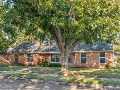 6739 Braeburn Dr, Dallas, TX 75214 - photo 2