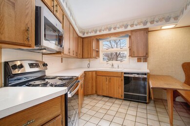 006-3932-canterbury-ave-kalamazoo-mi-490