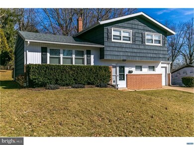 2026 Wildwood Dr, Wilmington, DE 19805 - photo 2