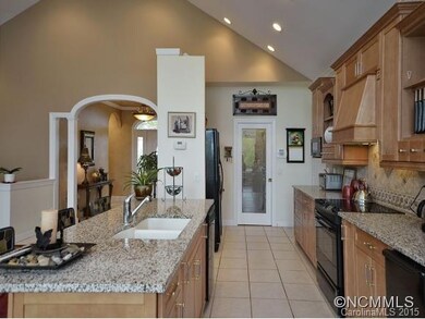 Kitchen w / Granite Counters