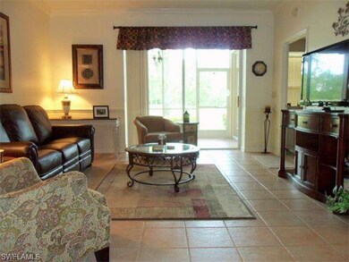 Large Comfortable Living Room