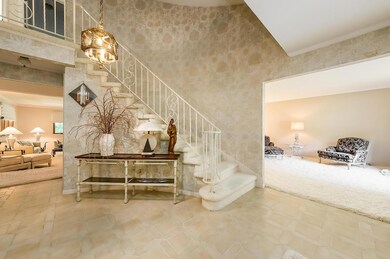 6315 Olde Orchard Dr, Columbus, OH 43213 - photo 5