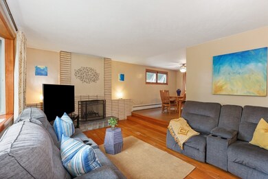 24 Aurora St, Worcester, MA 01607 - photo 6