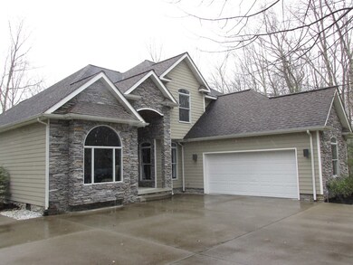 218 Mountain Laurel Rd, Daniels, WV 25832 - photo 3