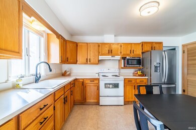 217 Zook St, Topeka, IN 46571 - photo 6