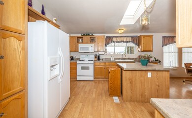 22327 N Docs Rd, Paulden, AZ 86334 - photo 6