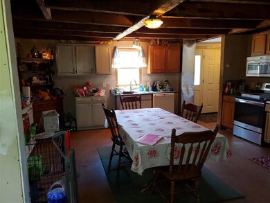 832 W Swanzey Rd, Swanzey, NH 03446 - photo 7