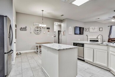 3828 Chimney Rock Dr, Denton, TX 76210 - photo 7