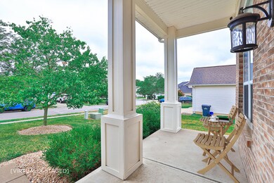 FrontPorch_Photo30_VIrtStaged_SCWebOnly