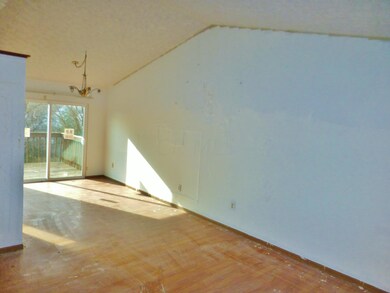 Vaulted Ceilings Great Room!