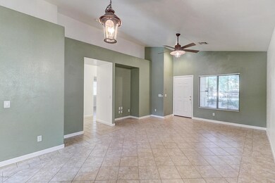 25243 N 40th Ln, Phoenix, AZ 85083 - photo 5