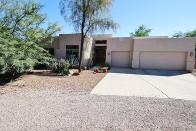 3 car Garage