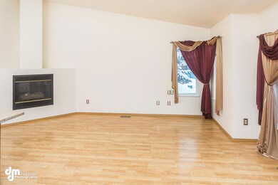 Living Room_DMD_1095-FULL