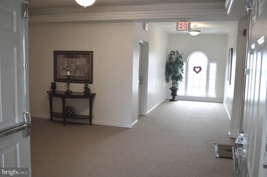 732 Creekside Dr unit BUILDING 7, Brookhaven, PA 19015 - photo 3