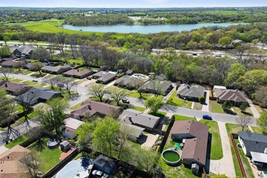 3107 Mimosa Dr, Sherman, TX 75092 - photo 6