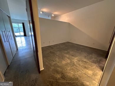 560 Dutch Valley Rd NE unit 2413, Atlanta, GA 30324 - photo 3