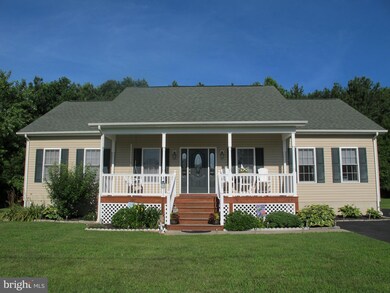 107 Rolando Dr, Colonial Beach, VA 22443 - photo 2