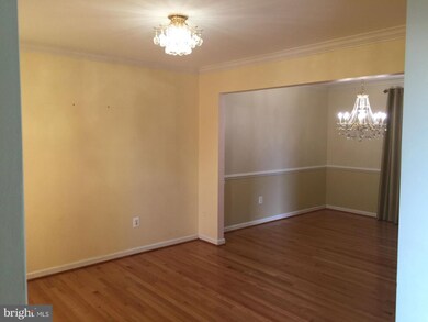 5613 Harvey Ct, White Marsh, MD 21162 - photo 3