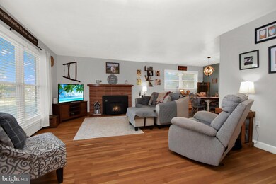 344 Overhill Dr, Chambersburg, PA 17202 - photo 6