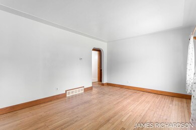 16-web-or-mls-3524-s-sheridan-dr