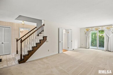 6527 N Imperial Dr, Peoria, IL 61614 - photo 5