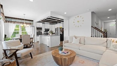 239 Noble Woods Dr, Coraopolis, PA 15108 - photo 2