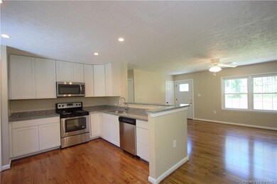 5273 Paige Rd, Gloucester, VA 23061 - photo 6