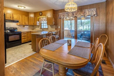 8 Whitcomb Ave, West Lebanon, NH 03784 - photo 4