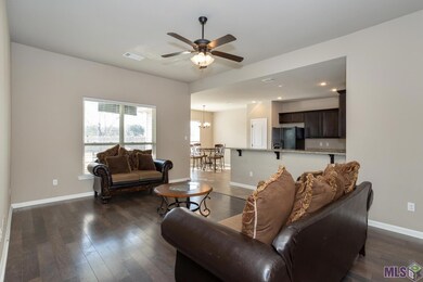 4602 Sugar Hollow Ln, Addis, LA 70710 - photo 4