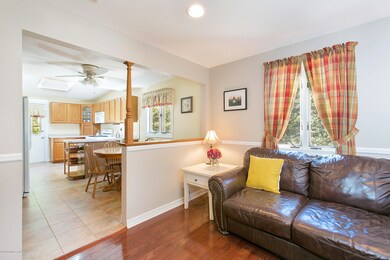 67 Swartzel Dr Middletown NJ-print-030-2