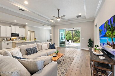 Family Room to Lanai