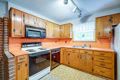 194 Dow Rd, Standish, ME 04084 - photo 3